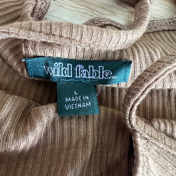 Wild Fable Women's Tan Adjustable Spaghetti Strap Bodysuit - Size Large - NWT - Picture 2 of 10